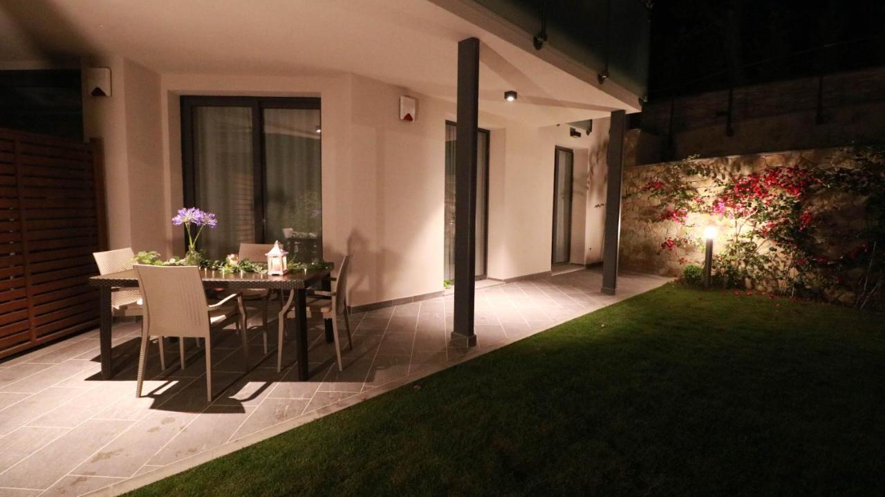 H11 Luxury 9A - Porto - Piscina - Jacuzzi Apartment Santo Stefano al Mare Exterior photo